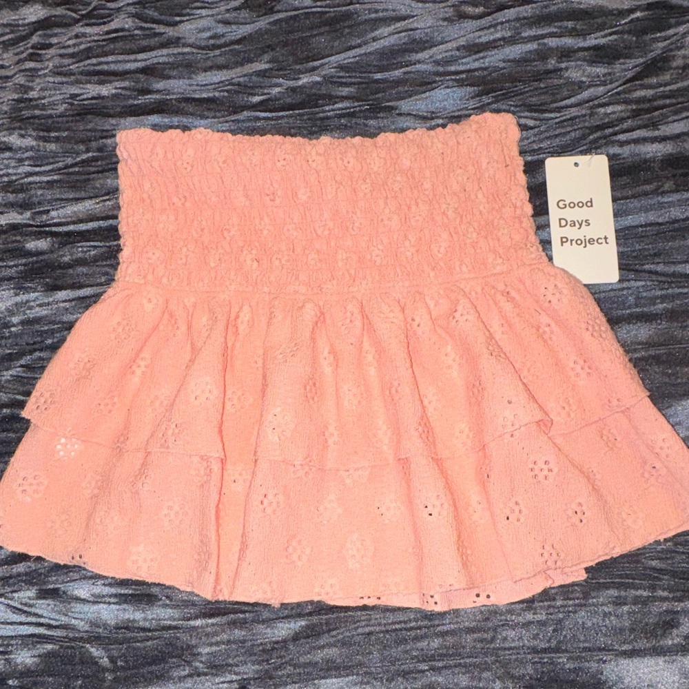 Coral/Peach Mini Skirt. Can Also Be Worn As A Tube Top! Versatile